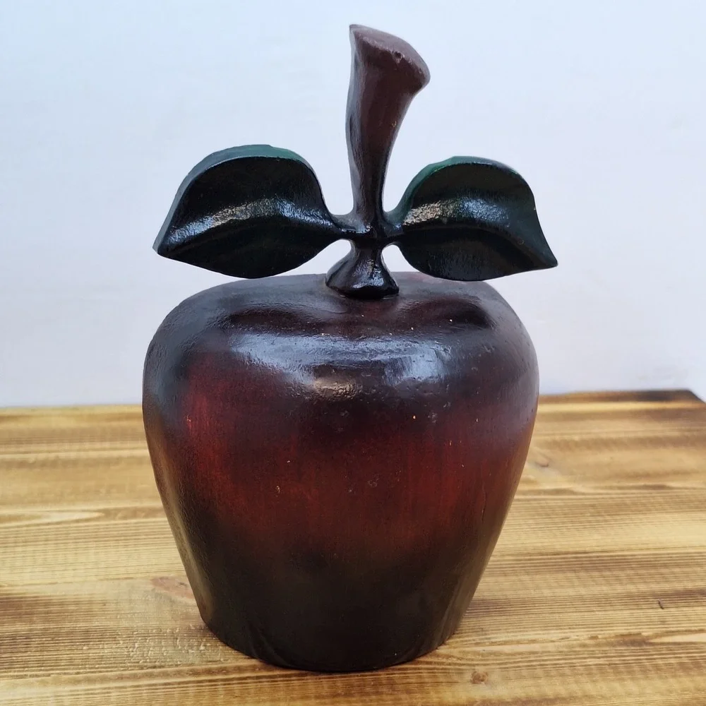 Vintage‎ red apple doorstop made of cast-iron